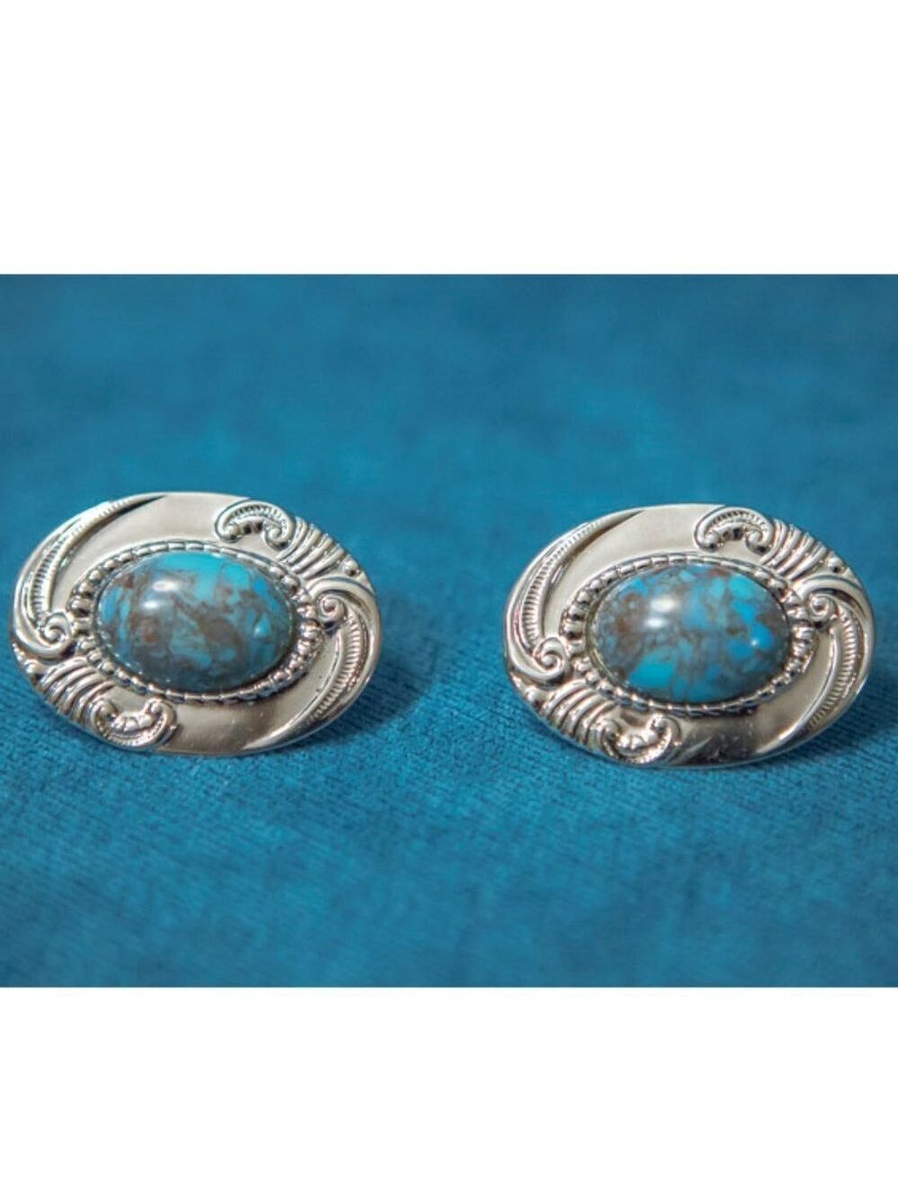 BEAUTIFUL VINTAGE Oval Polished Silver Tone Metal Clip On Earrings w Tur…